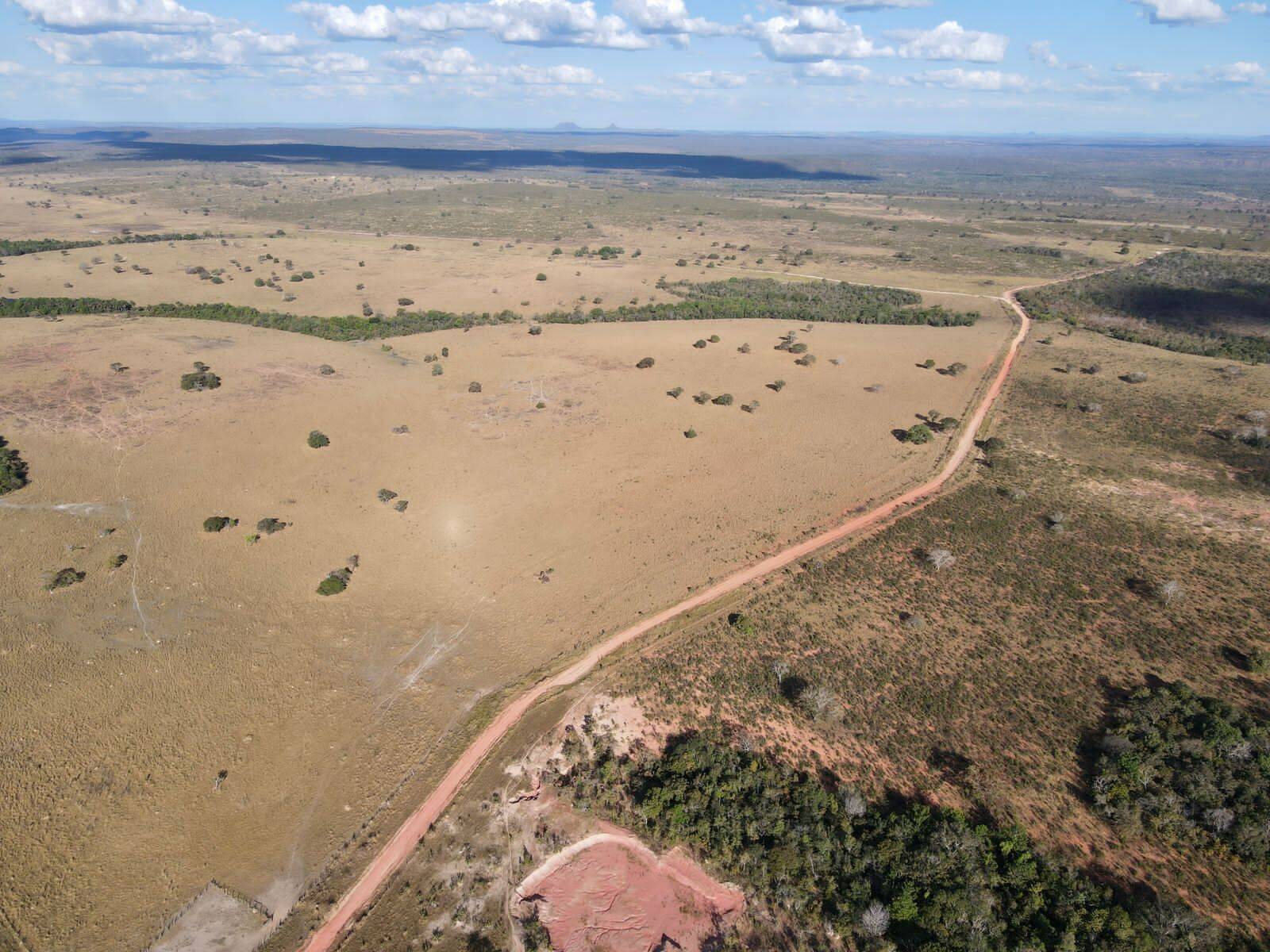 Terreno à venda, 4200m² - Foto 11